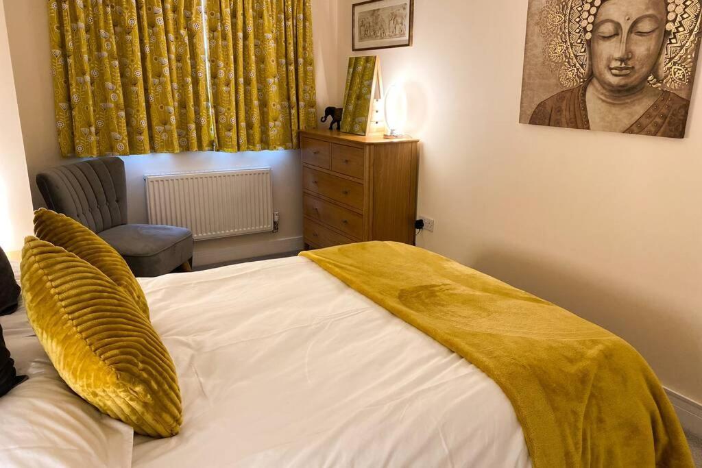 13 The Grosvenor, Luxury Flat, Central Newmarket, Newmarket  Eksteriør billede